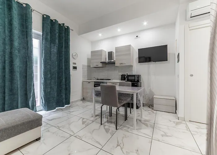 Apartament In Caffarella - Metro Ponte Lungo Rzym